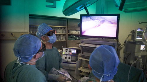 腹腔鏡下肝癌切除術(shù)聯(lián)合腹腔鏡超聲技術(shù) 精準(zhǔn)治療肝癌的技術(shù)革新與未來(lái)展望